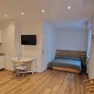 https://la-perla-di-ro.hotelitalianriviera.com