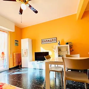 https://la-stella-marina-150m-dal-mare-con-box-auto-privato.hotelitalianriviera.com